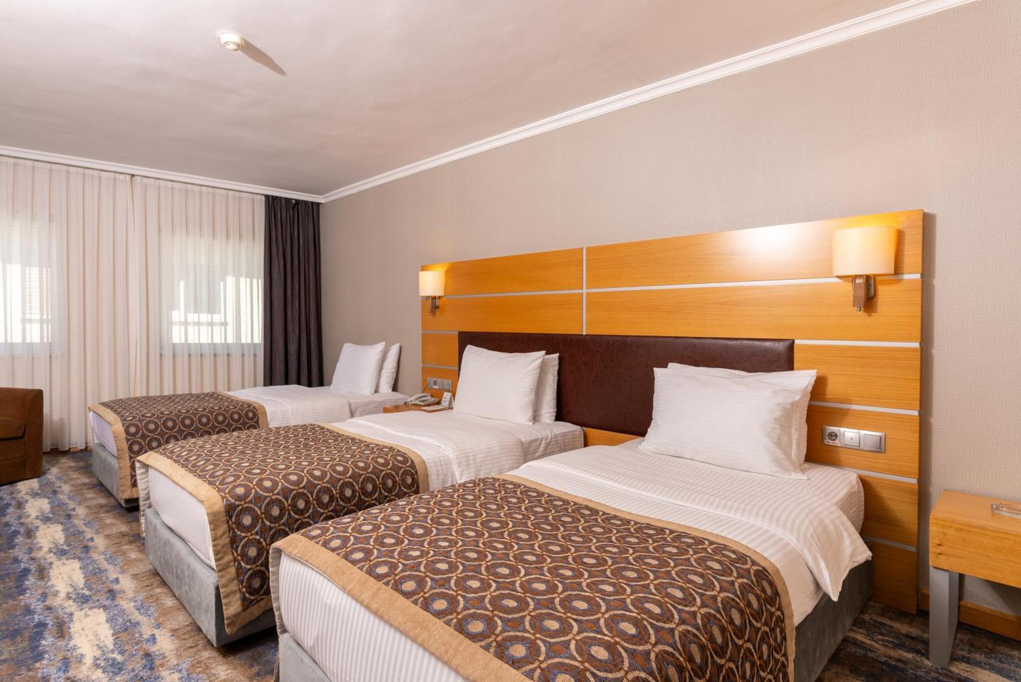 Ankara Plaza Hotel Extérieur photo