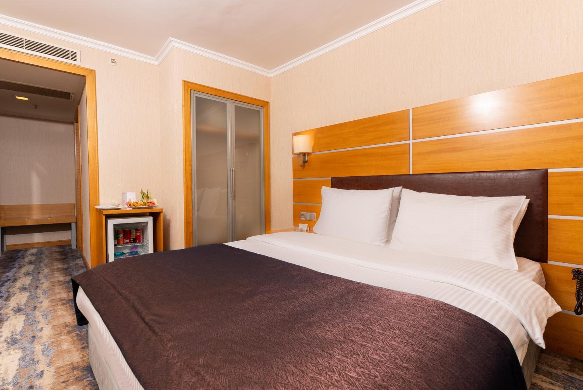 Ankara Plaza Hotel Extérieur photo