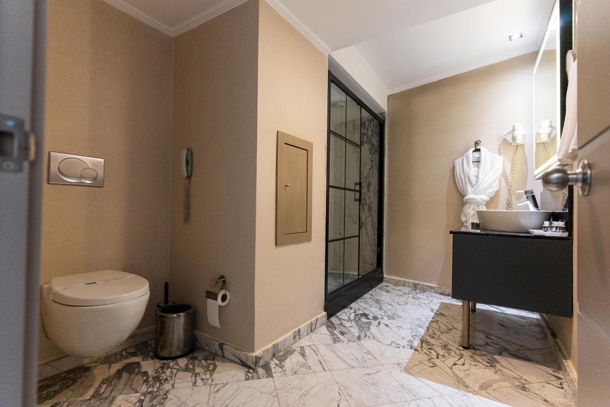 Ankara Plaza Hotel Extérieur photo